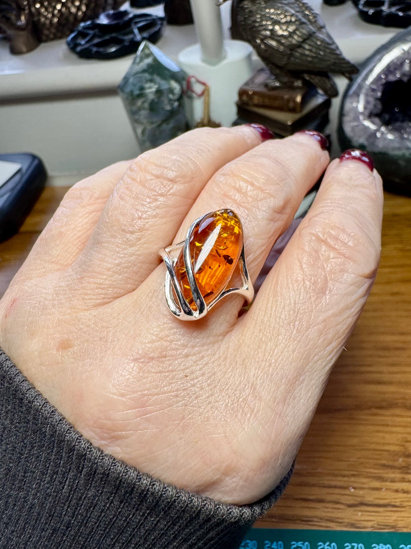 STERLING SILVER AND COGNAC AMBER ADJUSTABLE RING