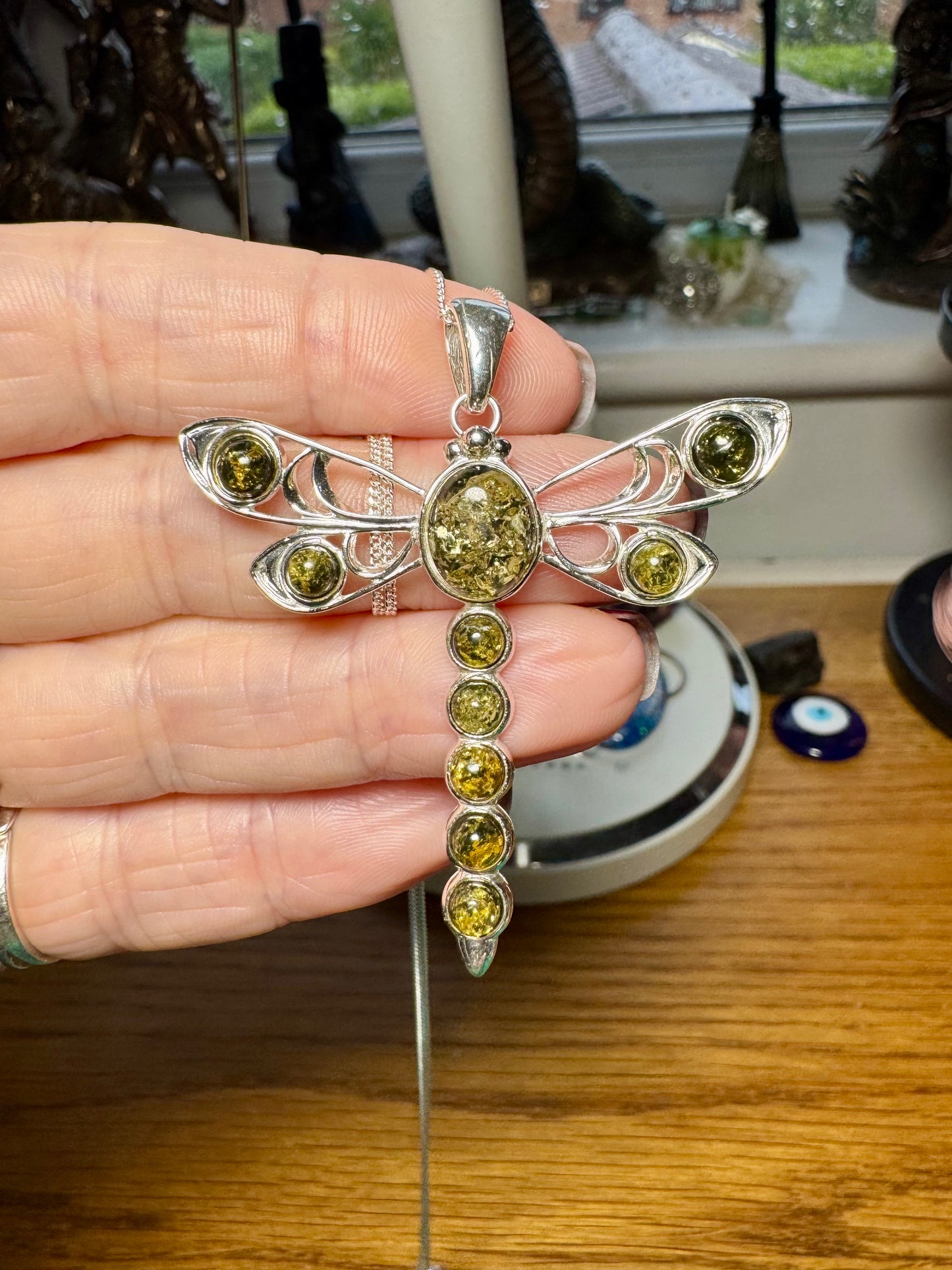 GREEN AMBER AND STERLING SILVER NECKLACE