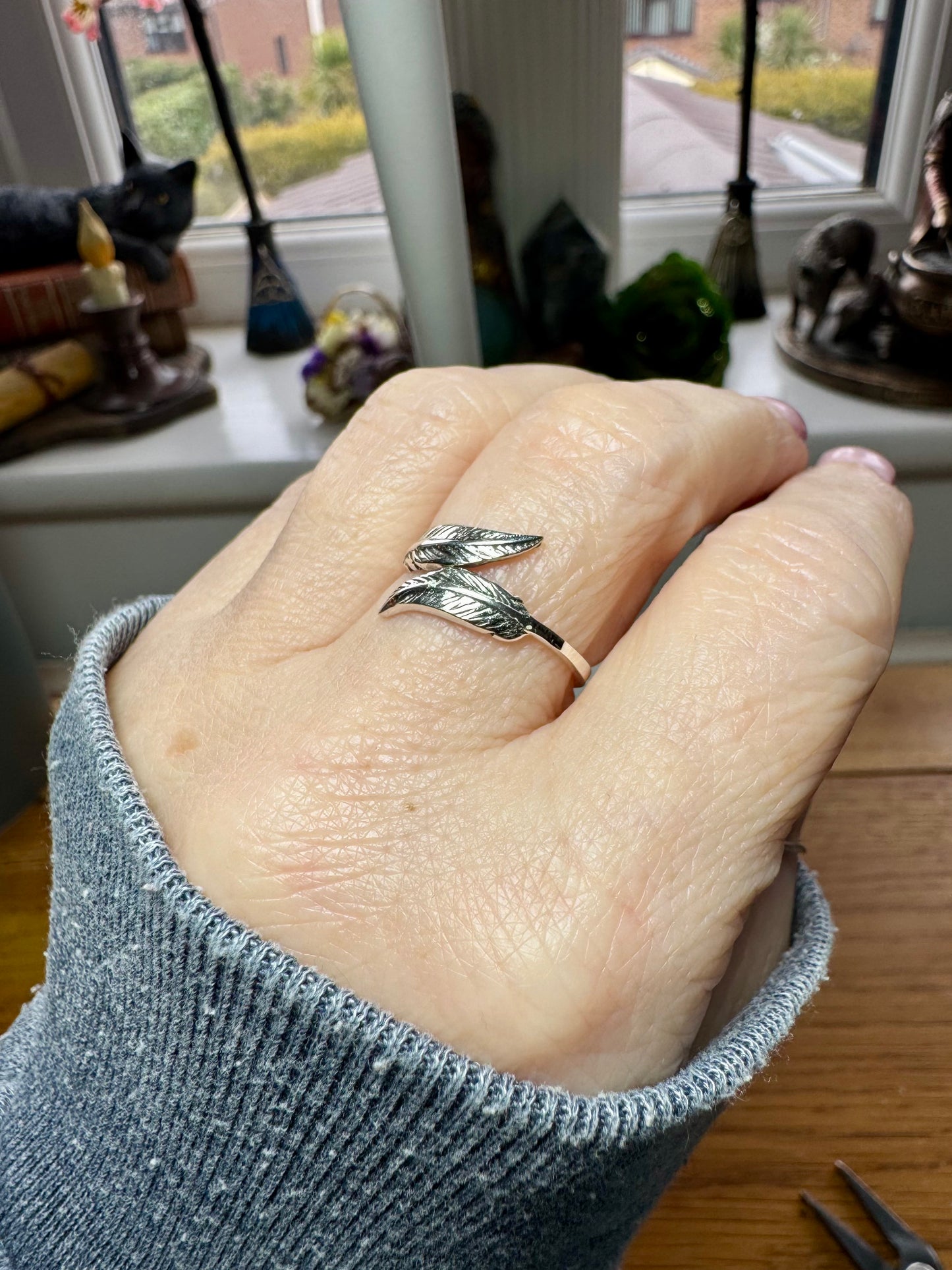 STERLING SILVER FEATHER RING