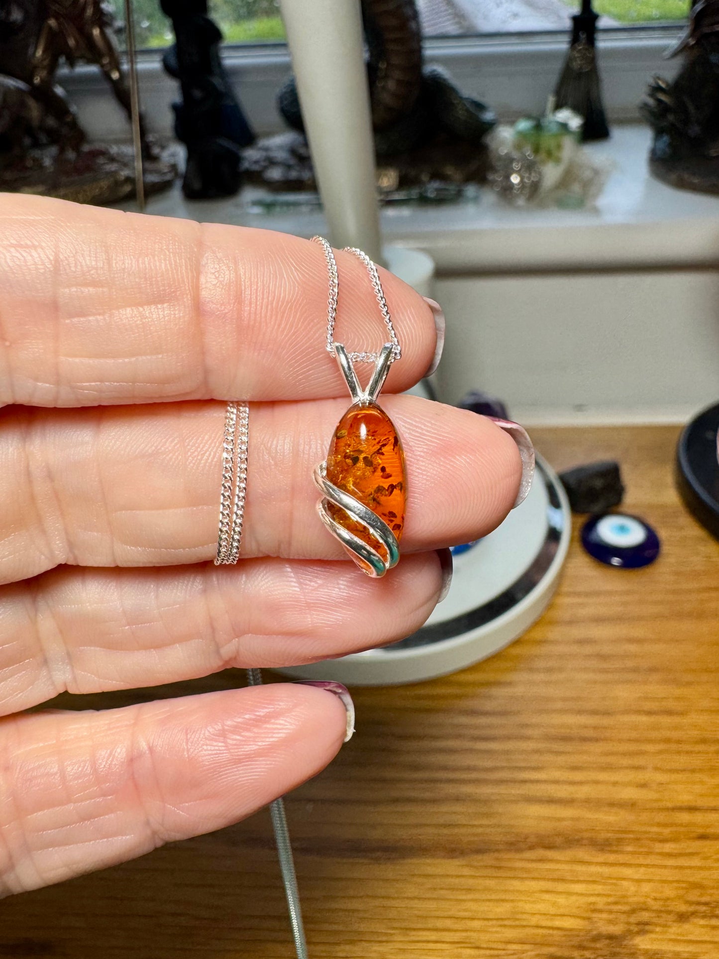 COGNAC AMBER AND STERLING SILVER NECKLACE