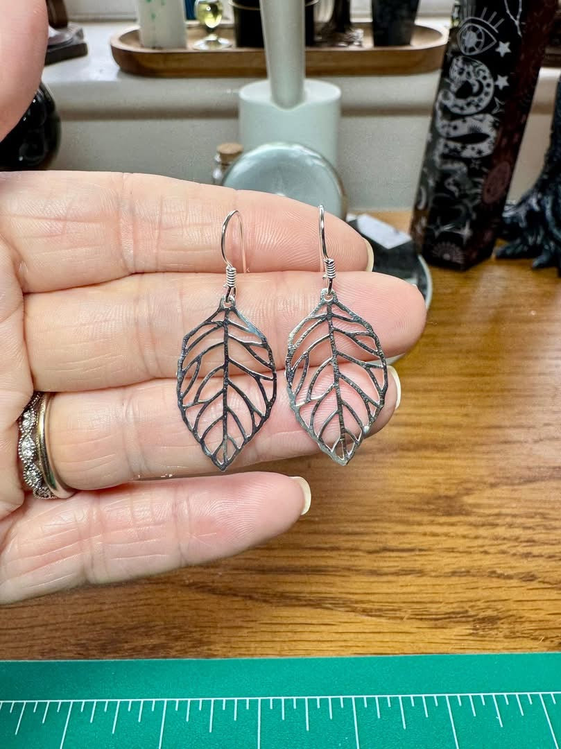 STERLING SILVER LEAF EARRINGS