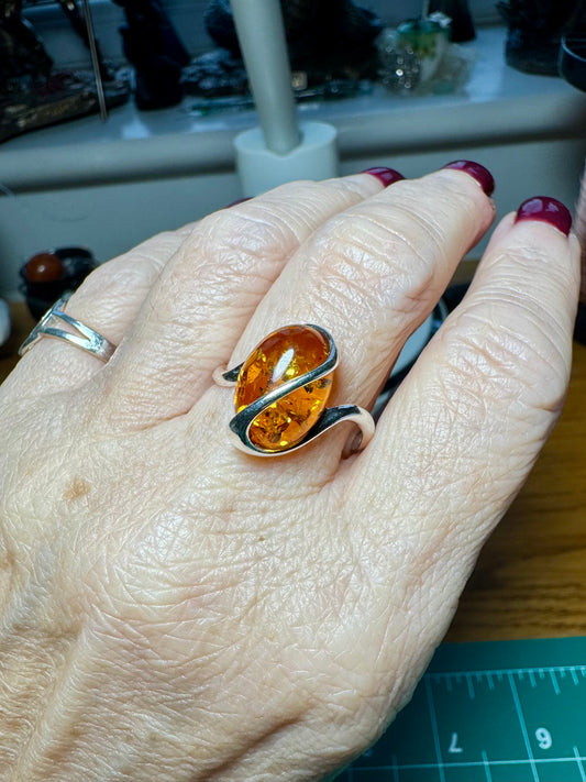 COGNAC AMBER AND STERLING SILVER ADJUSTABLE RING