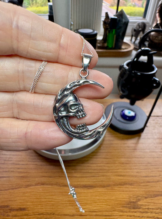 SKULL MOON NECKLACE