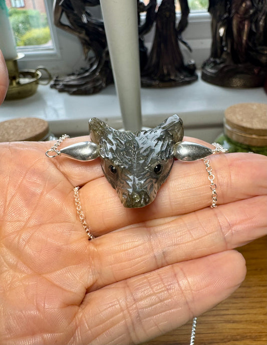 FLASHY LABRADORITE WOLF HEAD NECKLACE WITH PURPLE!!!