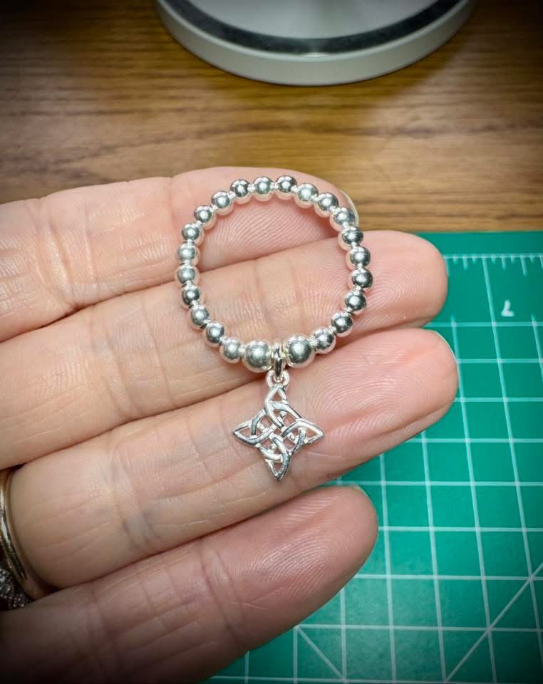 WITCHES KNOT OF PROTECTION RING