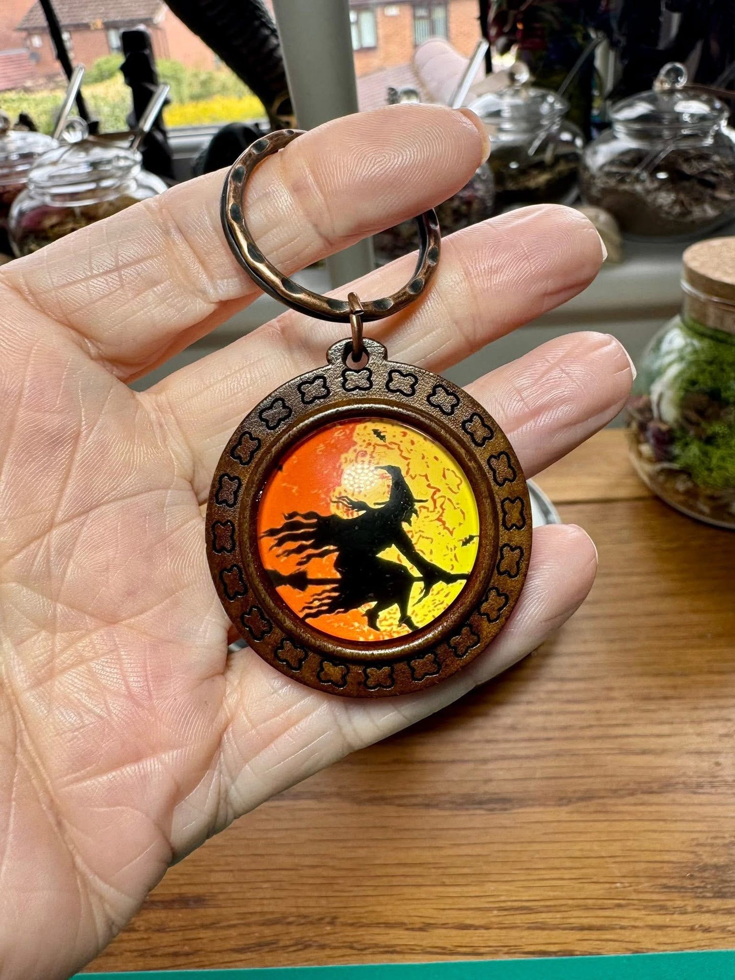 VARIOUS KEYRINGS