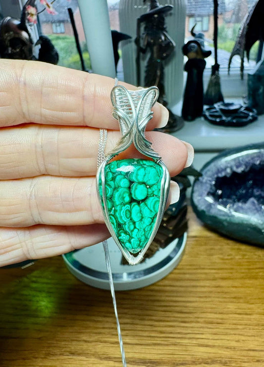 WIRE WRAPPED MALACHITE