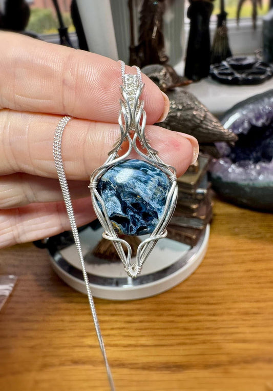 WIRE WRAPPED PIETERSITE