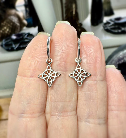 STERLING SILVER WITCHES KNOT EARRING