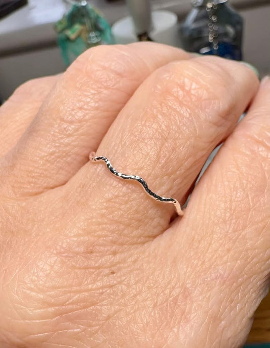 STERLING SILVER WAVE RING
