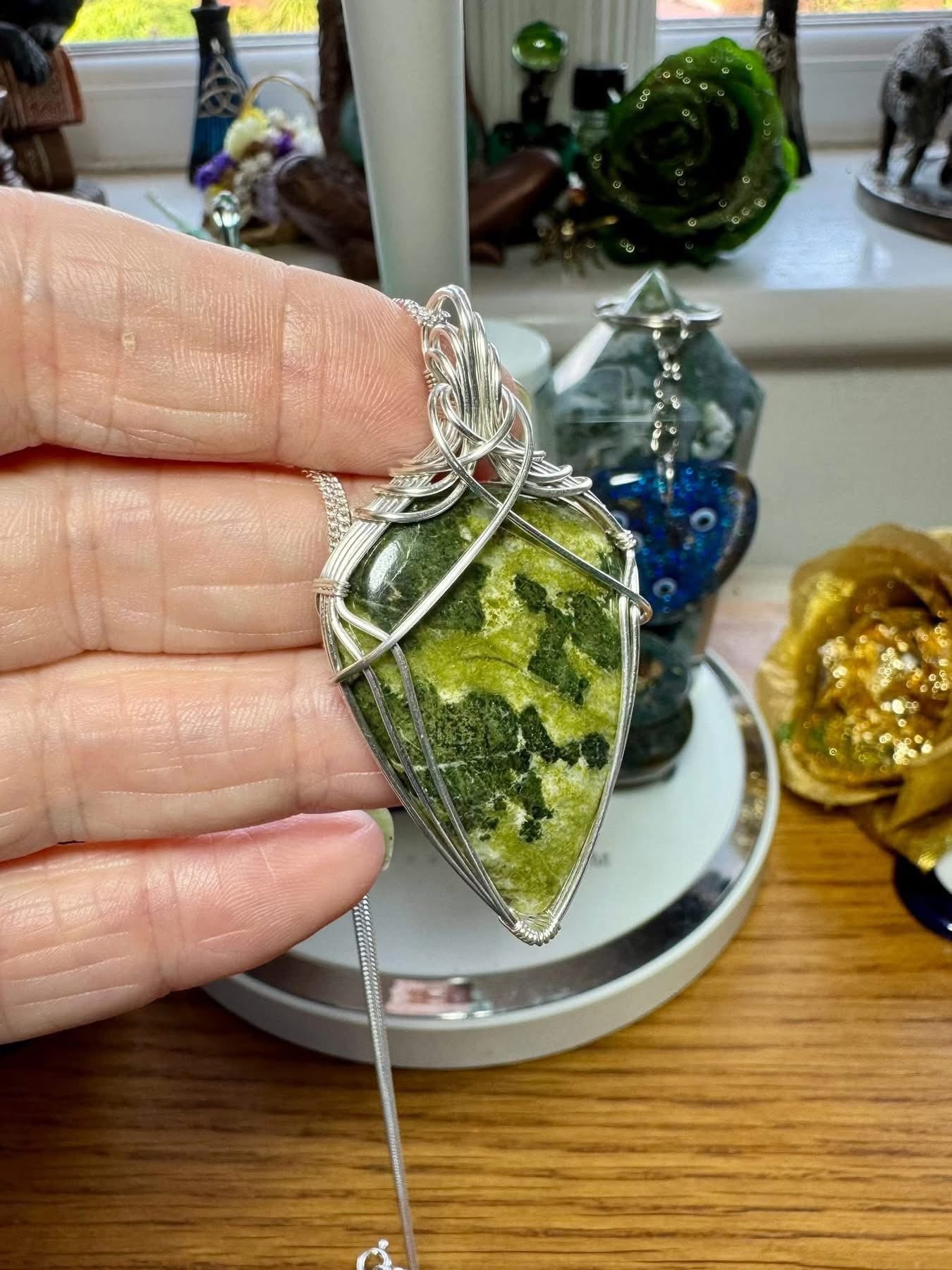 CANADIAN JADE NECKLACE